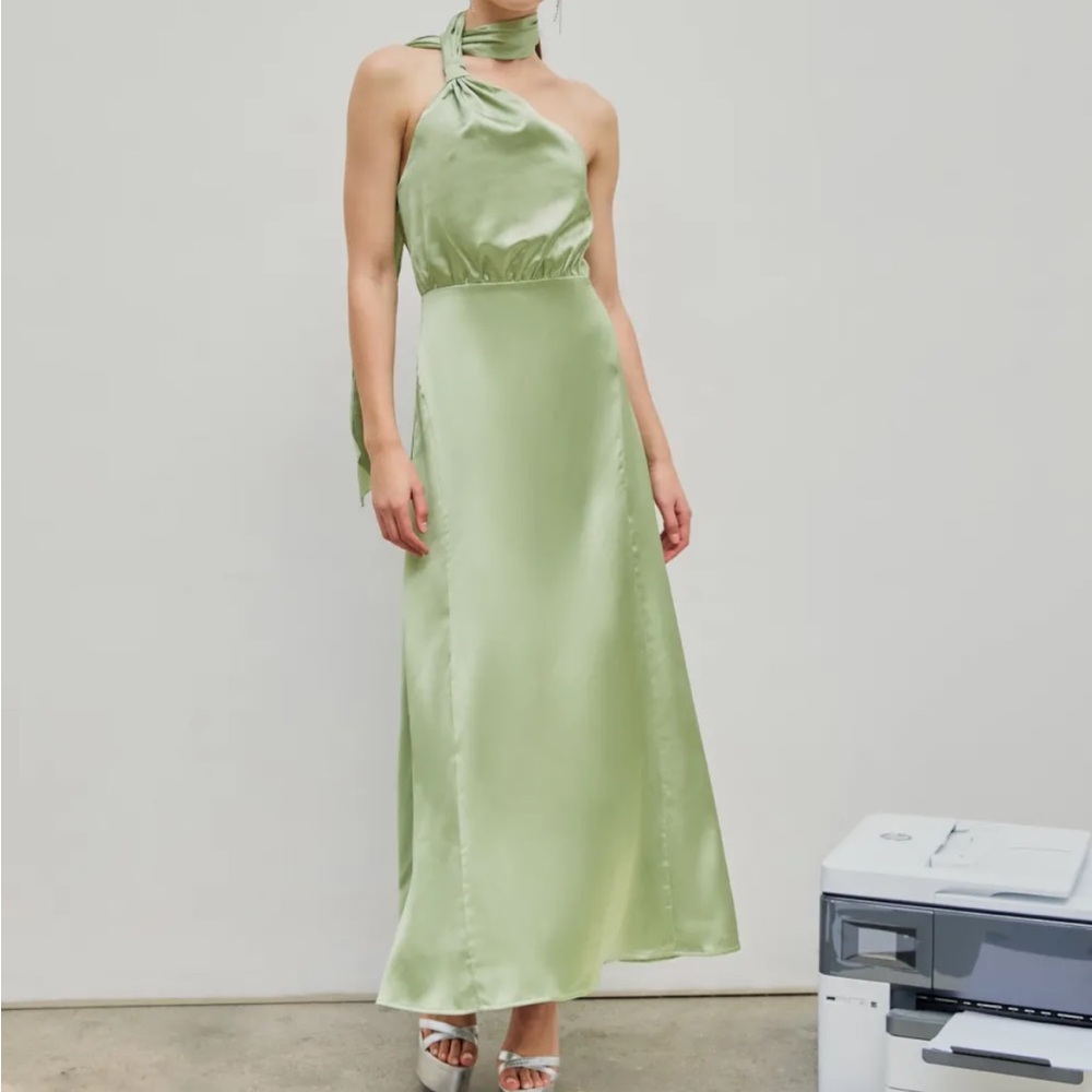 Cider Elegant Green Satin Neck Tie Dress